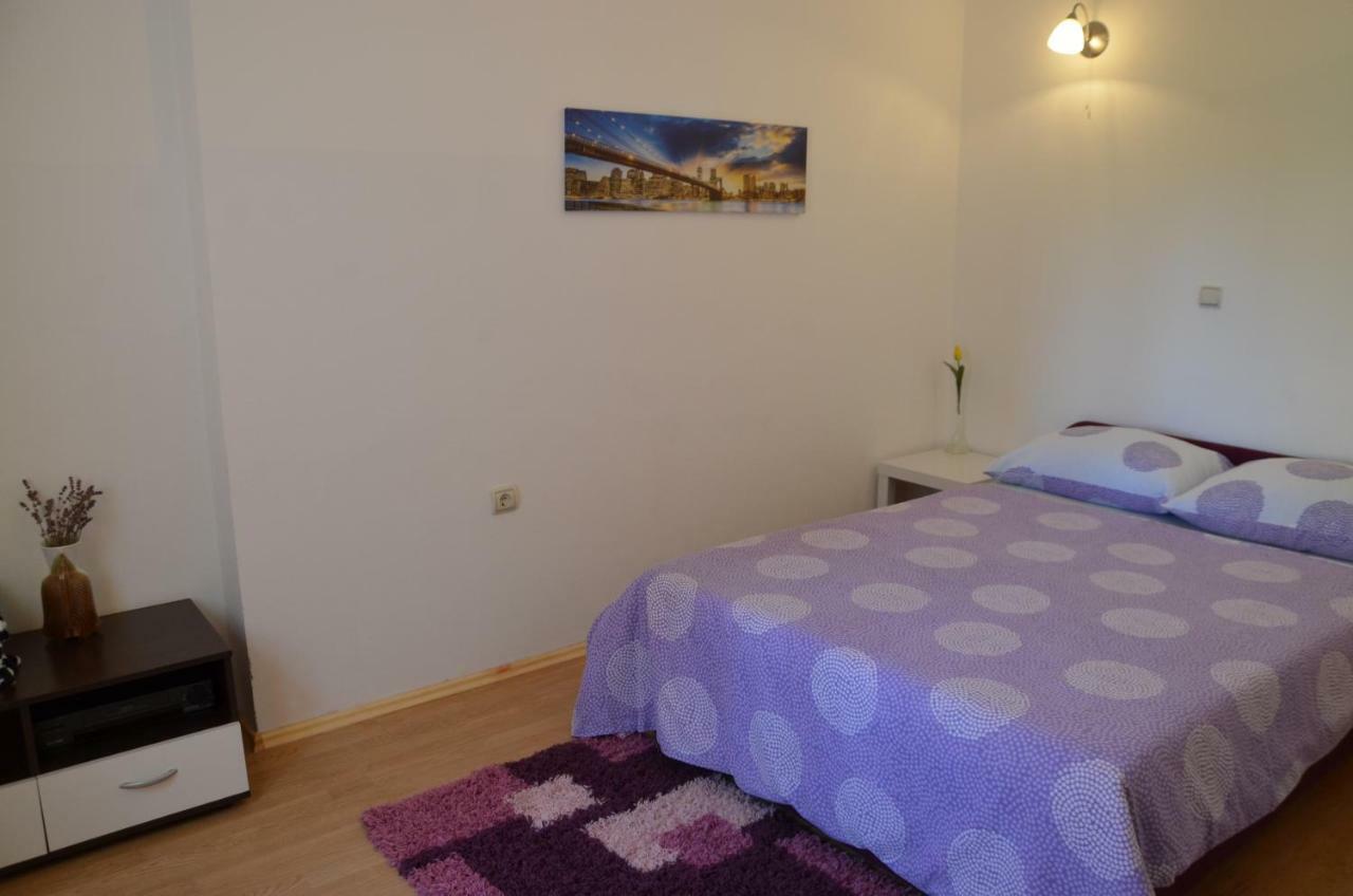 Ema & Sea Apartment'S Pula Ngoại thất bức ảnh